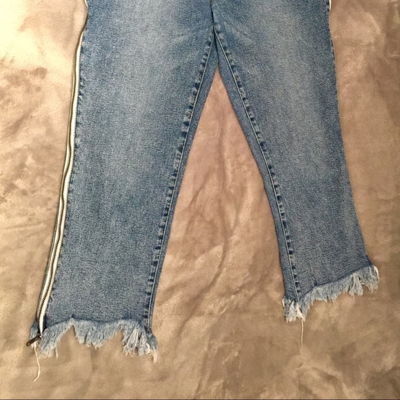 Jeans - Picture 2 of 7